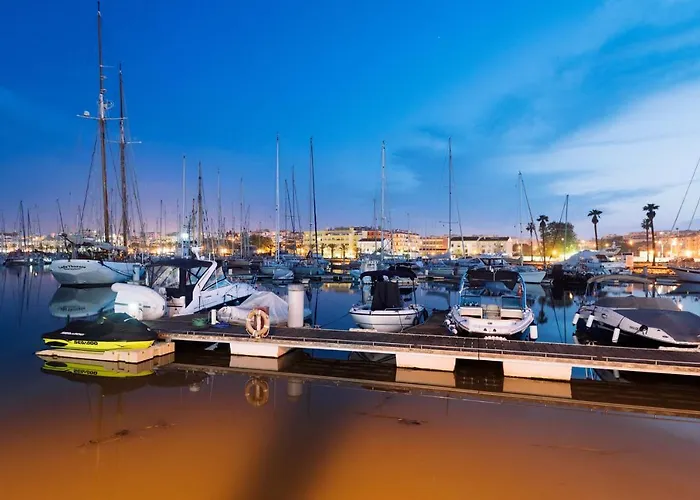A35 - Maritime Discovery Apartment